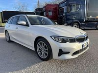 Usata BMW 318 Advantage 150 CV (110 kW) 2020 Bianco perlato Station wagon