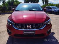 Usata Fiat Tipo Lounge 95 CV (69 kW) 2017 Rosso Station wagon