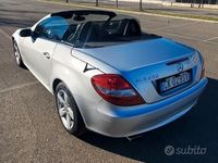 Usata Mercedes SLK200 163 CV (119 kW) 2004 Argento Cabrio