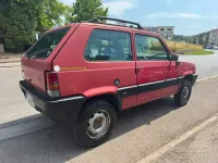 Usata Fiat Panda 4x4 Trekking 54 CV (39 kW) 1999 Rosso Utilitaria
