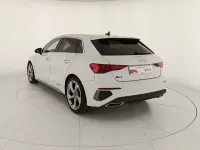 Usata Audi A3 S-Line 150 CV (110 kW) 2023 2y bianco ghiacciaio metallizzato Berlina