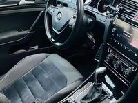 Usata VW Golf VII 110 CV (80 kW) 2016 Bianco Station wagon
