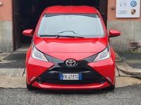 Usata Toyota Aygo Cool 69 CV (50 kW) 2017 Rosso Utilitaria