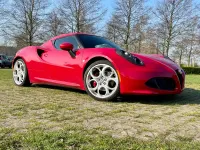Usata Alfa Romeo 4C 241 CV (177 kW) 2015 Rosso Coupé