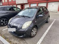 Usata Toyota Yaris Sol 87 CV (63 kW) 2008 Grigio Utilitaria