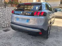 Usata Peugeot 3008 Allure 131 CV (96 kW) 2022 Argento SUV