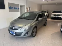 Usata Opel Corsa Edition 86 CV (63 kW) 2013 Grigio Utilitaria