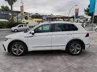Usata VW Tiguan R-line 150 CV (110 kW) 2023 Pure white SUV