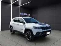 Usata Jeep Compass Trailhawk 179 CV (131 kW) 2023 Bianco SUV