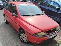 Usata Lancia Ypsilon 54 CV (39 kW) 2000 Rosso Utilitaria