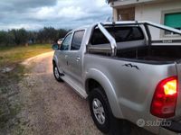 Usata Toyota HiLux 120 CV (88 kW) 2009 Grigio Pick-up