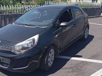 Käytetty Kia Rio LX 86 HP (63 kW) 2012 Musta Sedan