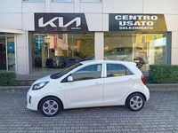 Usata Kia Picanto Active 65 CV (47 kW) 2016 Bianco Utilitaria