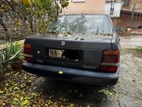 Usata Lancia Thema 150 CV (110 kW) 1987 Blu Berlina