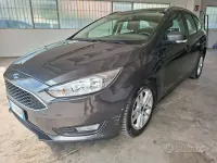 Usata Ford Focus 120 CV (88 kW) 2017 Grigio Station wagon