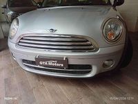 Usata Mini Cooper D 109 CV (80 kW) 2009 Argento Utilitaria