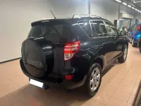 Usata Toyota RAV4 150 CV (110 kW) 2011 Blu/azzurro SUV