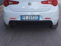 Usata Alfa Romeo Giulietta 109 CV (80 kW) 2016 Bianco Utilitaria