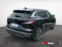 Usata Renault Clio Techno 200 CV (147 kW) 2023 Nero Utilitaria