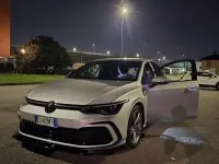 Usata VW Golf VIII R-line 131 CV (96 kW) 2022 Grigio Berlina