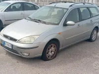 Usata Ford Focus 100 CV (73 kW) 2003 Verde Station wagon