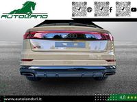 Nuova Audi Q8 S-Line 286 CV (210 kW) 2025 Oro metallizzato SUV