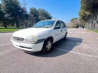 Usata Opel Corsa 60 CV (44 kW) 1998 Bianco Utilitaria