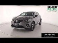 Usata Renault Captur Techno 94 CV (69 kW) 2023 Grigio scuro SUV