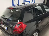 Usata Kia Ceed LX 109 CV (80 kW) 2009 Other Utilitaria