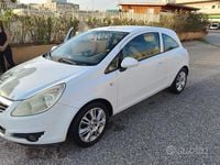 Usata Opel Corsa 69 CV (50 kW) 2007 Utilitaria