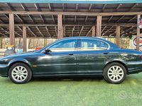 Usata Jaguar X-type Executive 196 CV (144 kW) 2002 Verde Berlina
