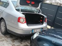 Usata VW Passat 110 CV (80 kW) 2006 Bianco Berlina