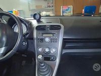 Usata Opel Agila Enjoy 86 CV (63 kW) 2009 Bianco Utilitaria