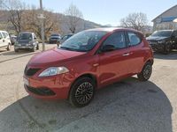 Usata Lancia Ypsilon Gold 85 CV (62 kW) 2019 Rosso Utilitaria