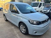 usata VW Caddy 2.0 TDI 122CV SOLO KM 54000 CAMBIO DSG PDC 5 POSTI