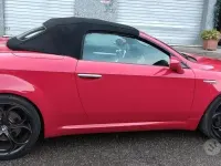 Usata Alfa Romeo Spider 260 CV (191 kW) 2006 Rosso Cabrio