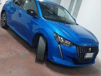 Usata Peugeot 208 Allure 100 CV (73 kW) 2023 Blu Utilitaria