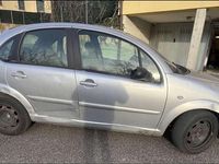Begagnad Citroën C3 Exclusive 68 HK (50 kW) 2004 Sedan