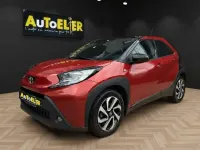 Usata Toyota Aygo X Trend 72 CV (52 kW) 2023 Bicolore SUV