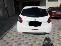 Usata Peugeot 208 Allure 68 CV (50 kW) 2012 Bianco Utilitaria