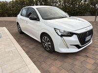 Usata Peugeot 208 Allure 102 CV (75 kW) 2023 Bianco Utilitaria