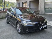 Usata Alfa Romeo Stelvio Business 190 CV (139 kW) 2021 Nero SUV