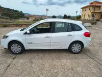 Usata Renault Clio GrandTour Luxe 75 CV (55 kW) 2010 Bianco Station wagon
