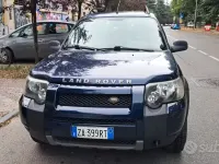 Usata Land Rover Freelander 111 CV (81 kW) 2004 Bluazzurro SUV