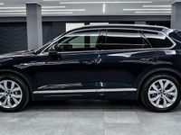 Usata VW Touareg Elegance 231 CV (169 kW) 2021 Blu notte metall perlato SUV