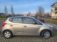 usata Kia Venga 1.4 crdi Active 90cv E6