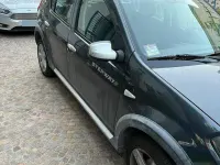 Usata Dacia Sandero Stepway 84 CV (61 kW) 2012 Nero Berlina