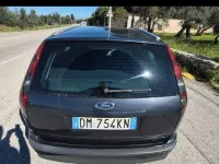 Usata Ford Focus Style 90 CV (66 kW) 2007 Grigio Station wagon