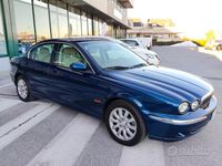 Usata Jaguar X-type 196 CV (144 kW) 2002 Blu Berlina