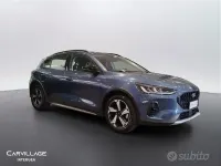 Usata Ford Focus Active 125 CV (91 kW) 2024 Blu SUV